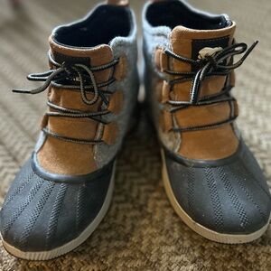 Sorel Women's Winter Boots Out N About